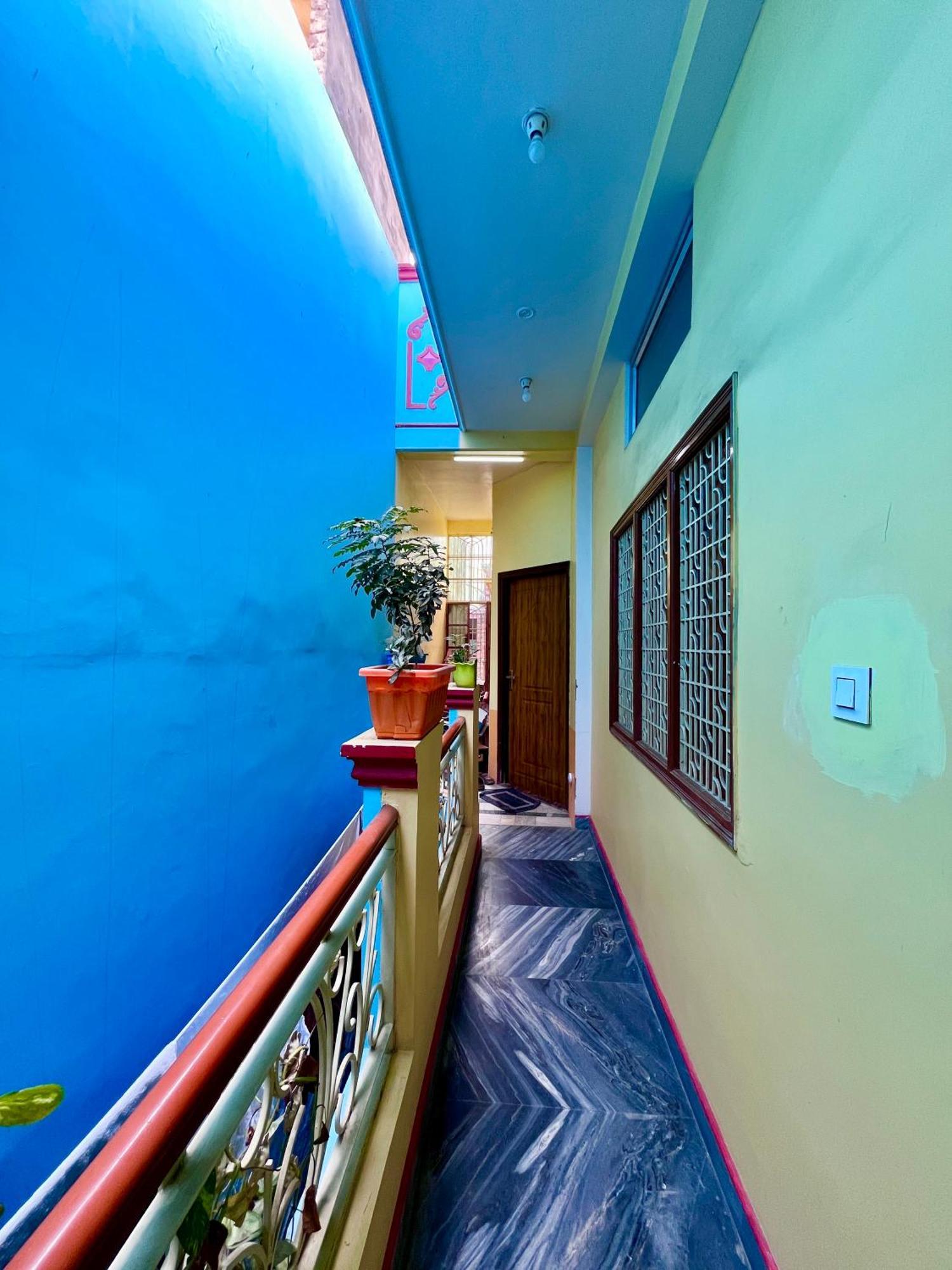 Trilok Residency - Dashashwamedh พาราณสี ภายนอก รูปภาพ