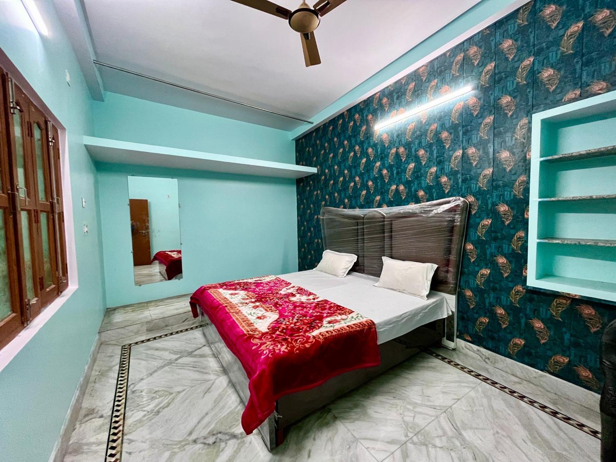 Trilok Residency - Dashashwamedh พาราณสี ภายนอก รูปภาพ
